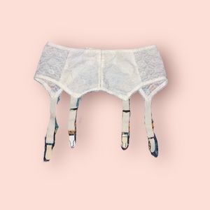 Vintage White Garter